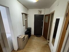 Drumul Taberei, metrou R.Doamnei, Colegiul Elena Cuza, dec., et.1/4, liber